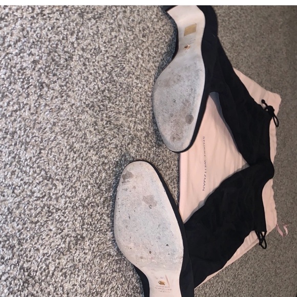 Blogger favorite Stuart Weitzman over the knee suede boots - Picture 4 of 4